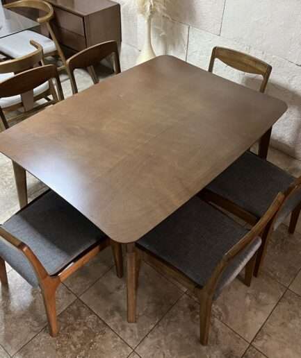Antecomedor Kira – Moma (6 p.)